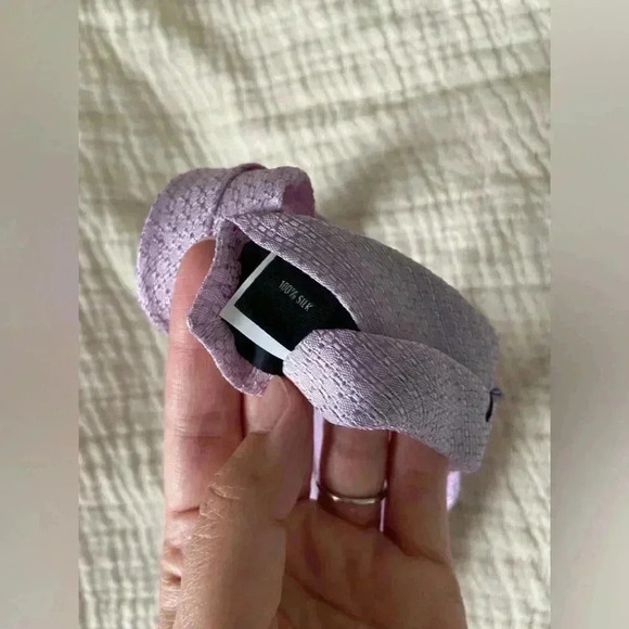 NWOT Bonobos Premium silk Necktie purple print - Picture 4 of 4